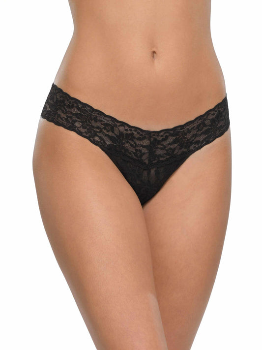 Petite Size Signature Lace® Low Rise Thong Black - Hanky Panky