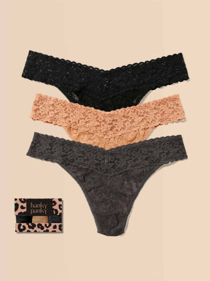 3 Pack Signature Lace® Original Rise Thongs In Printed Box Black/Sun Tan/Granite Leopard Box - Hanky Panky