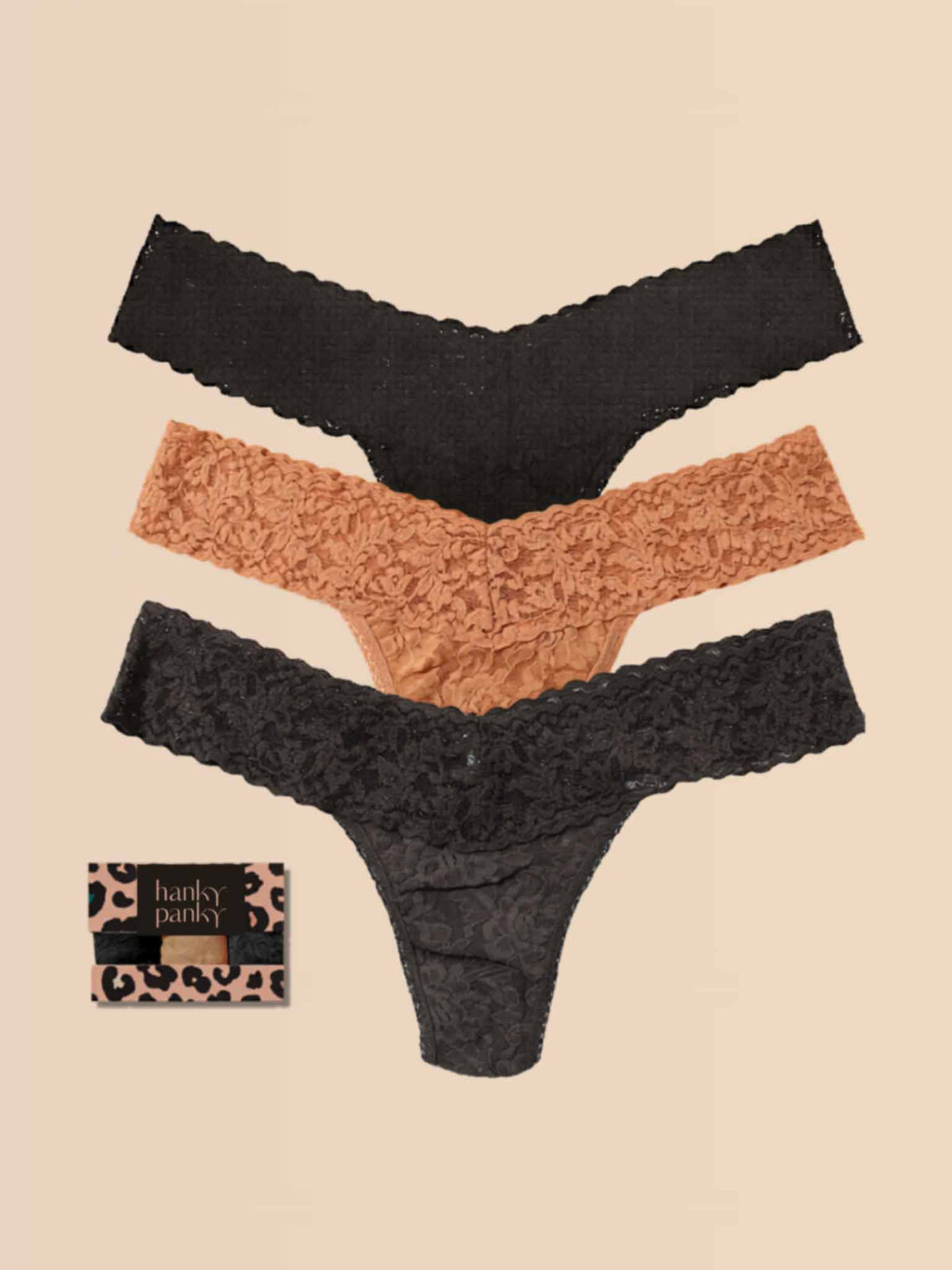 3 Pack Signature Lace® Low Rise Thongs In Printed Box Black/Sun Tan/Granite Leopard Box - Hanky Panky