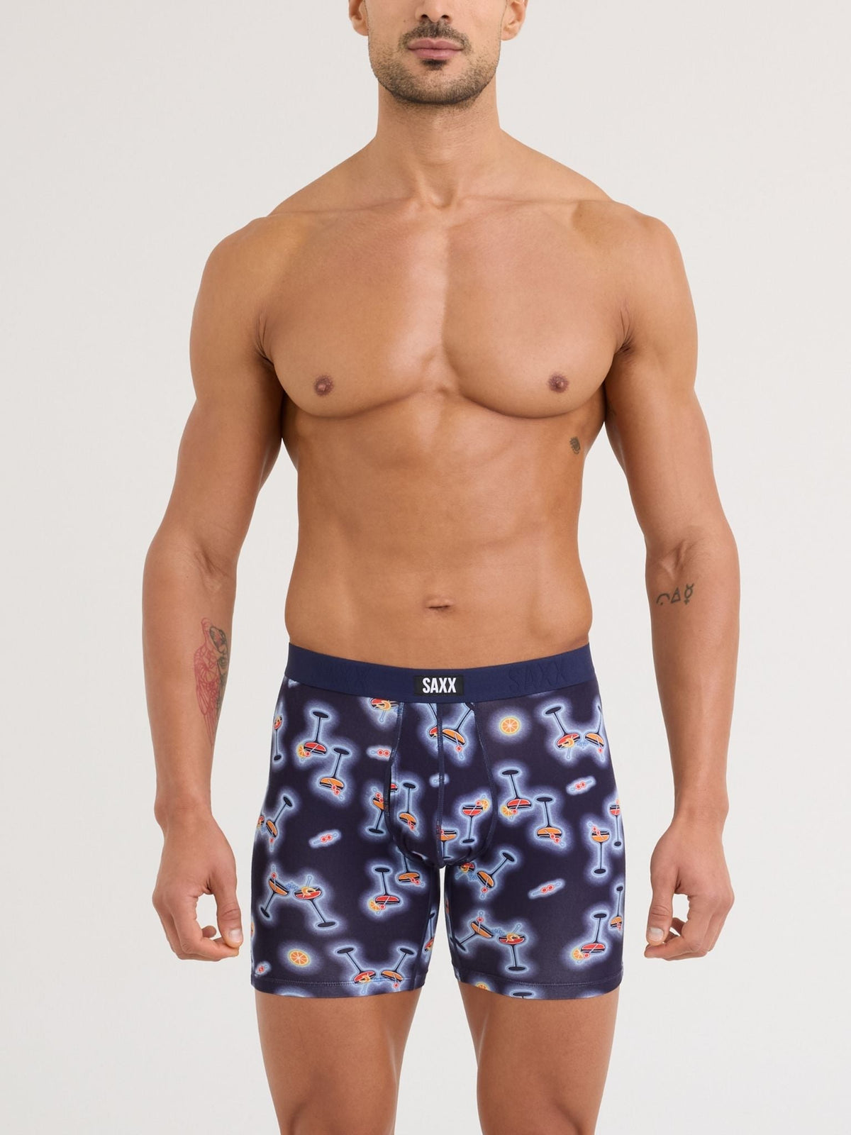 Signature Lace® Original Rise Thong And Saxx Super Soft Vibe Boxer Bri - Hanky Panky
